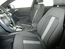 Audi A3 Limousine 35 TFSI advanced ext. in NAVARRABLAU METALLIC