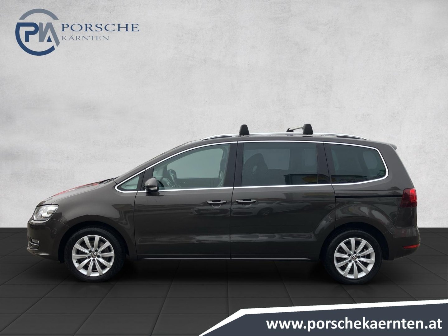 VW Sharan Business+ TDI SCR DSG 5-Sitzer | Bild 2 von 19