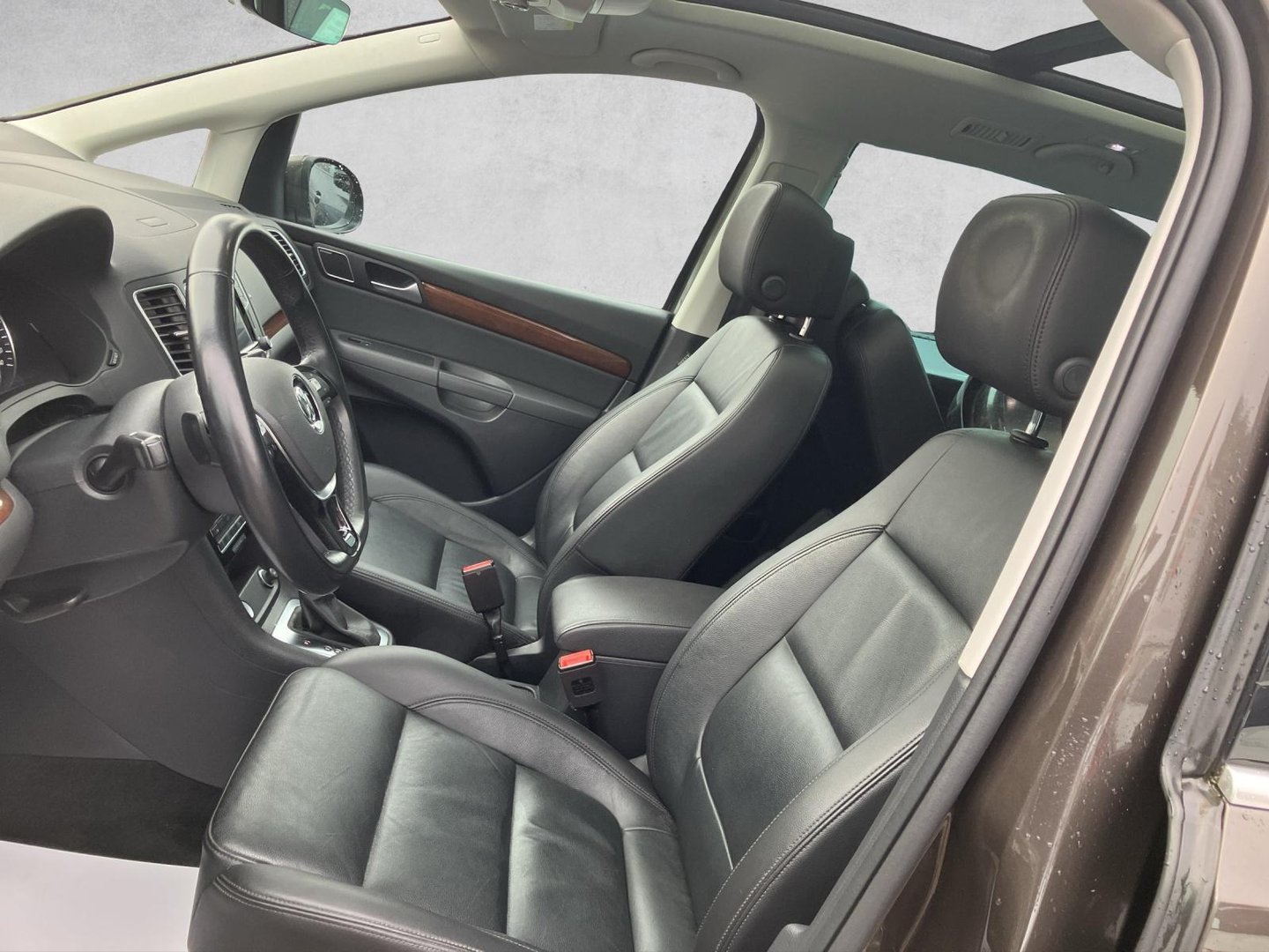 VW Sharan Business+ TDI SCR DSG 5-Sitzer | Bild 9 von 19