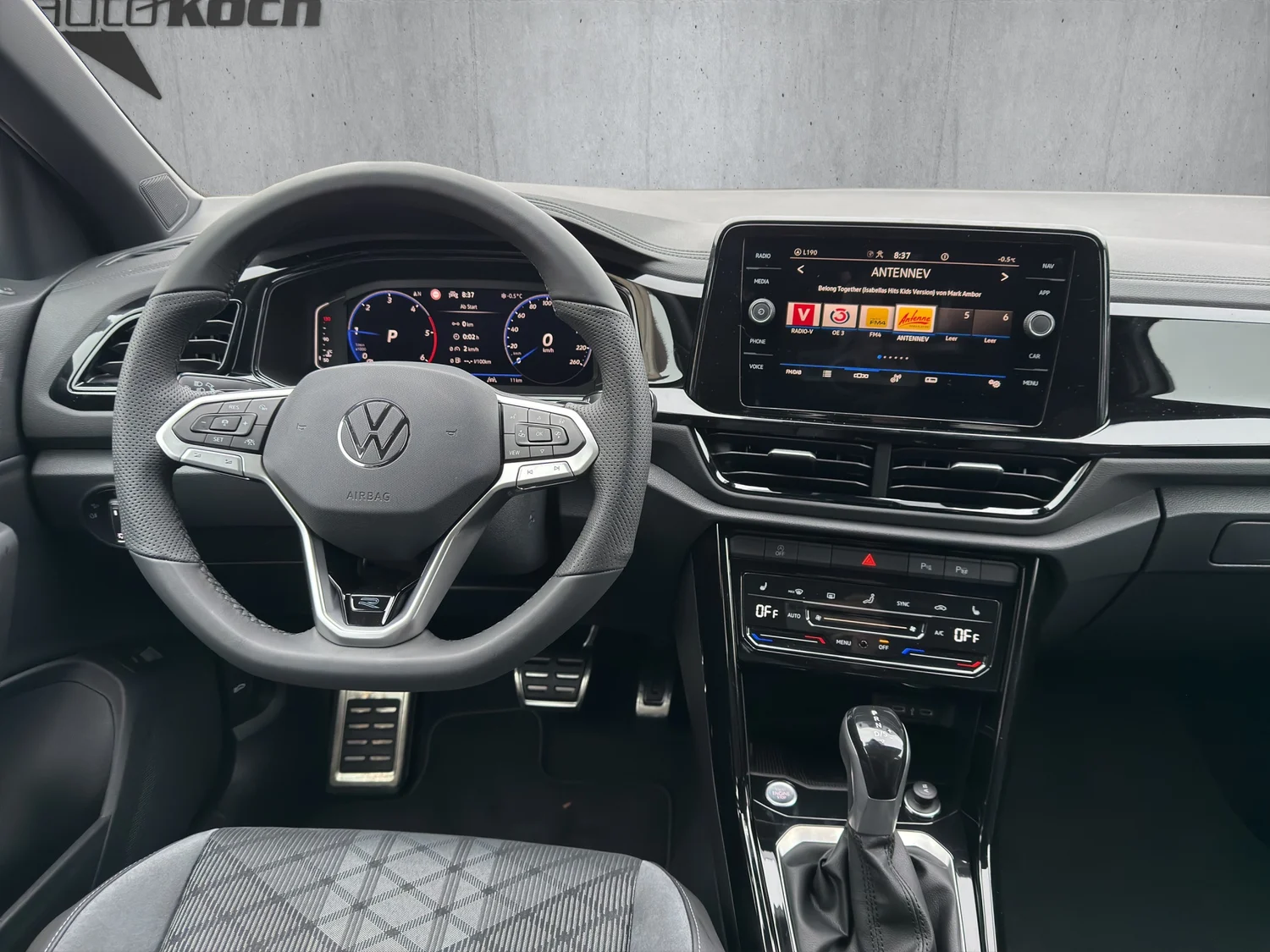 Bild eines T-Roc R-Line TDI DSG