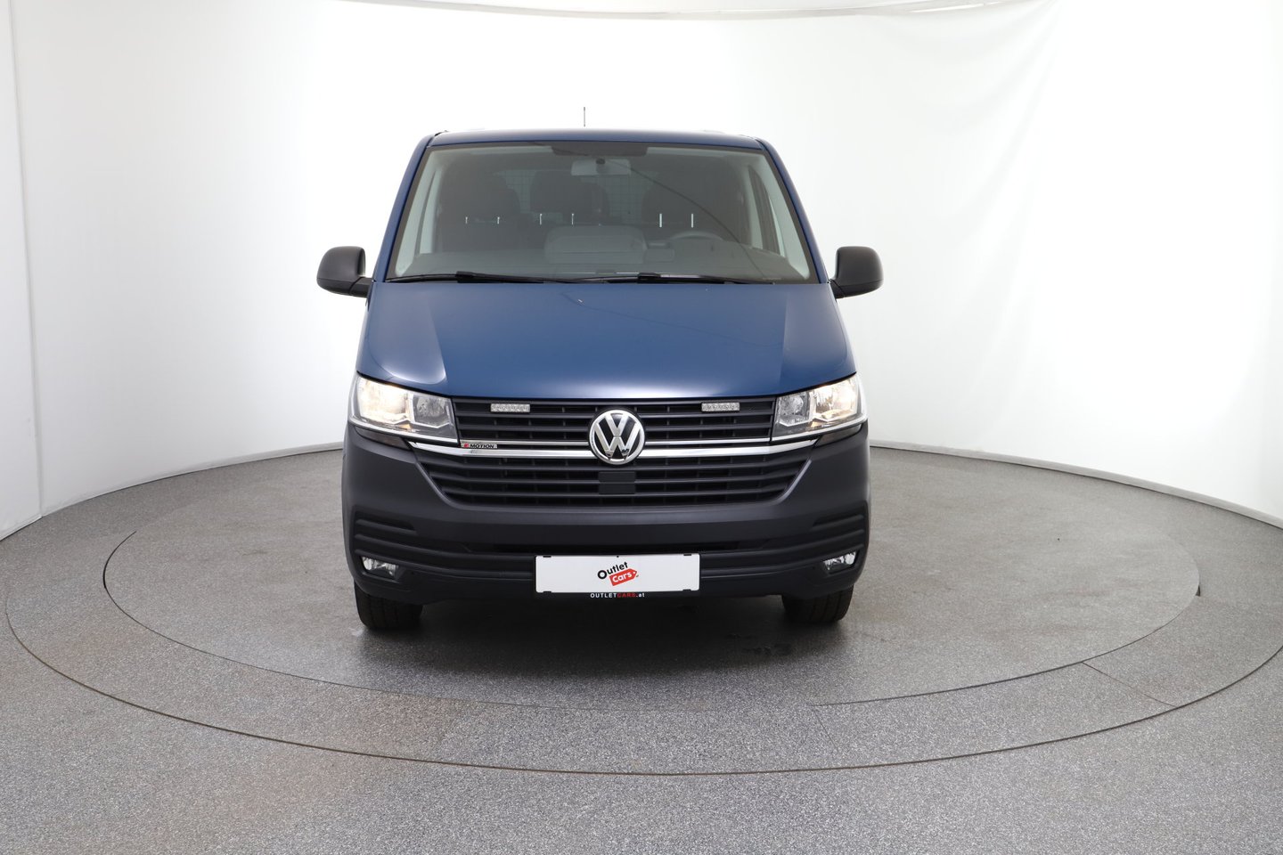 VW Transporter Kombi TDI 4MOTION | Bild 8 von 20