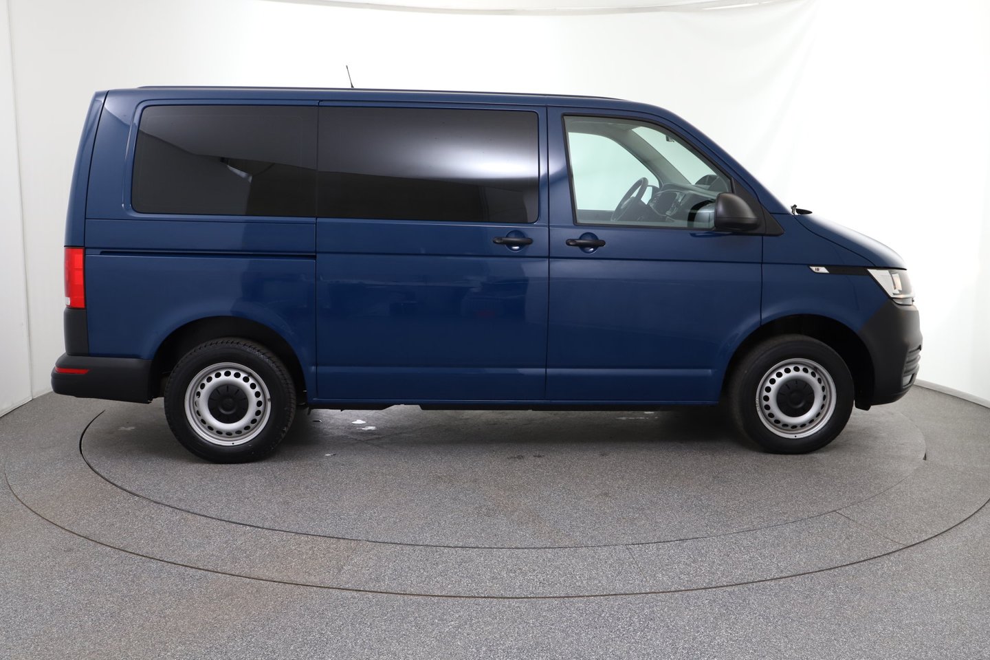 VW Transporter Kombi TDI 4MOTION | Bild 6 von 20