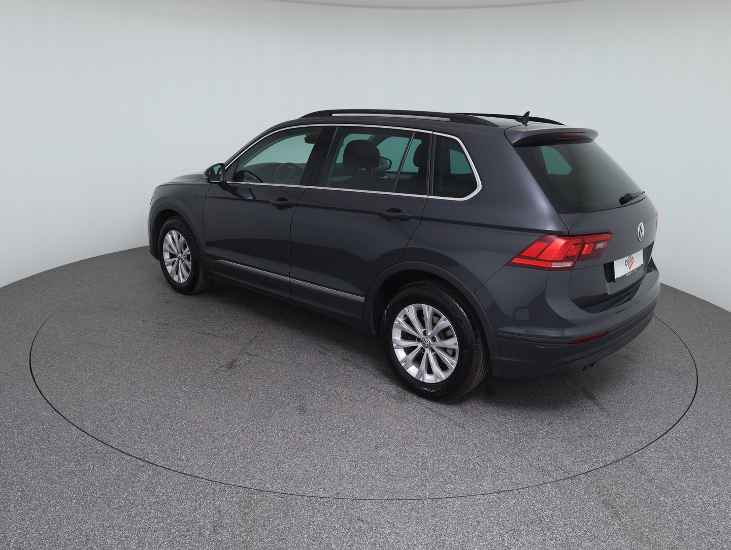 VW Tiguan Comfortline TDI SCR | Bild 7 von 14