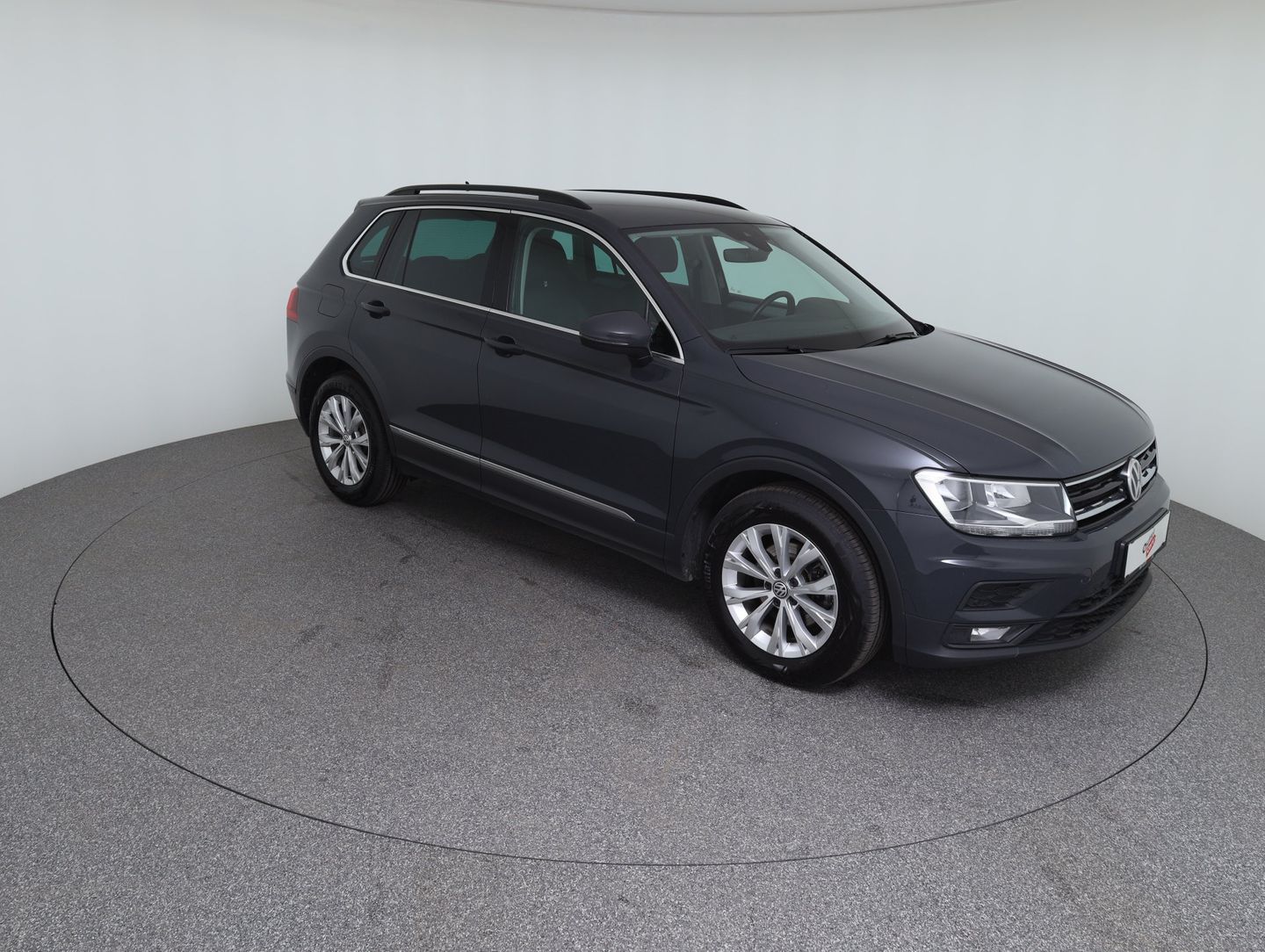 VW Tiguan Comfortline TDI SCR | Bild 3 von 14