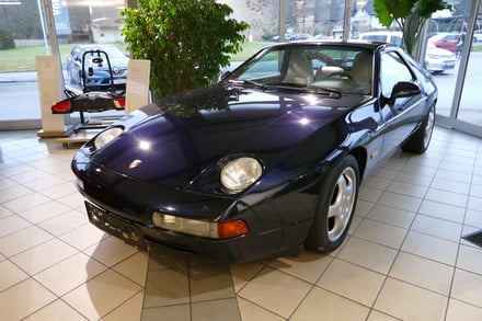 Porsche 928 GTS