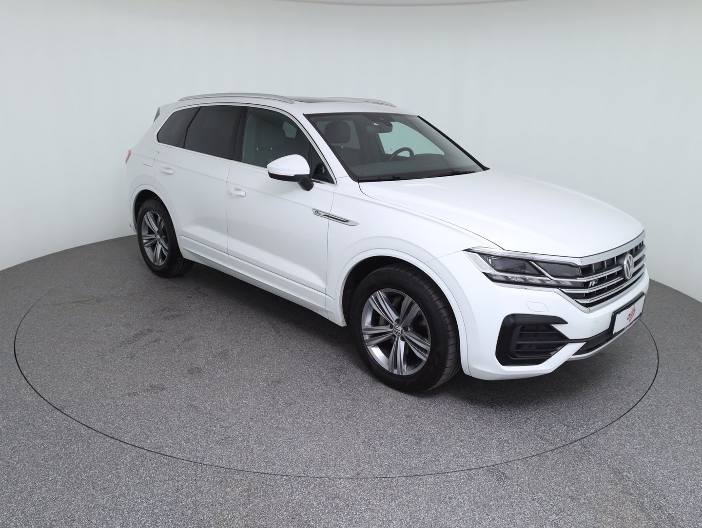 VW Touareg R-Line TDI SCR 4MOTION | Bild 3 von 25