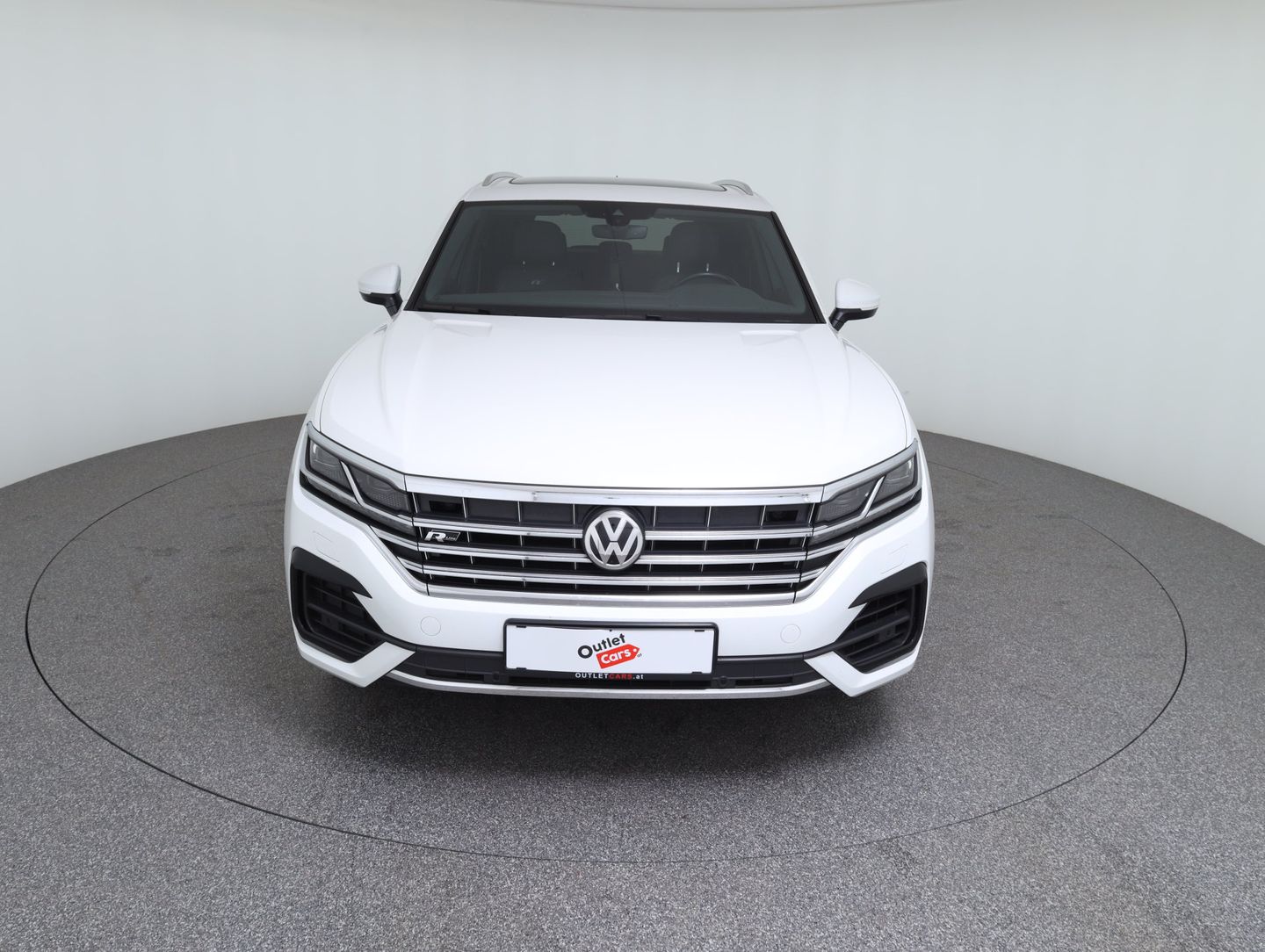 VW Touareg R-Line TDI SCR 4MOTION | Bild 2 von 25