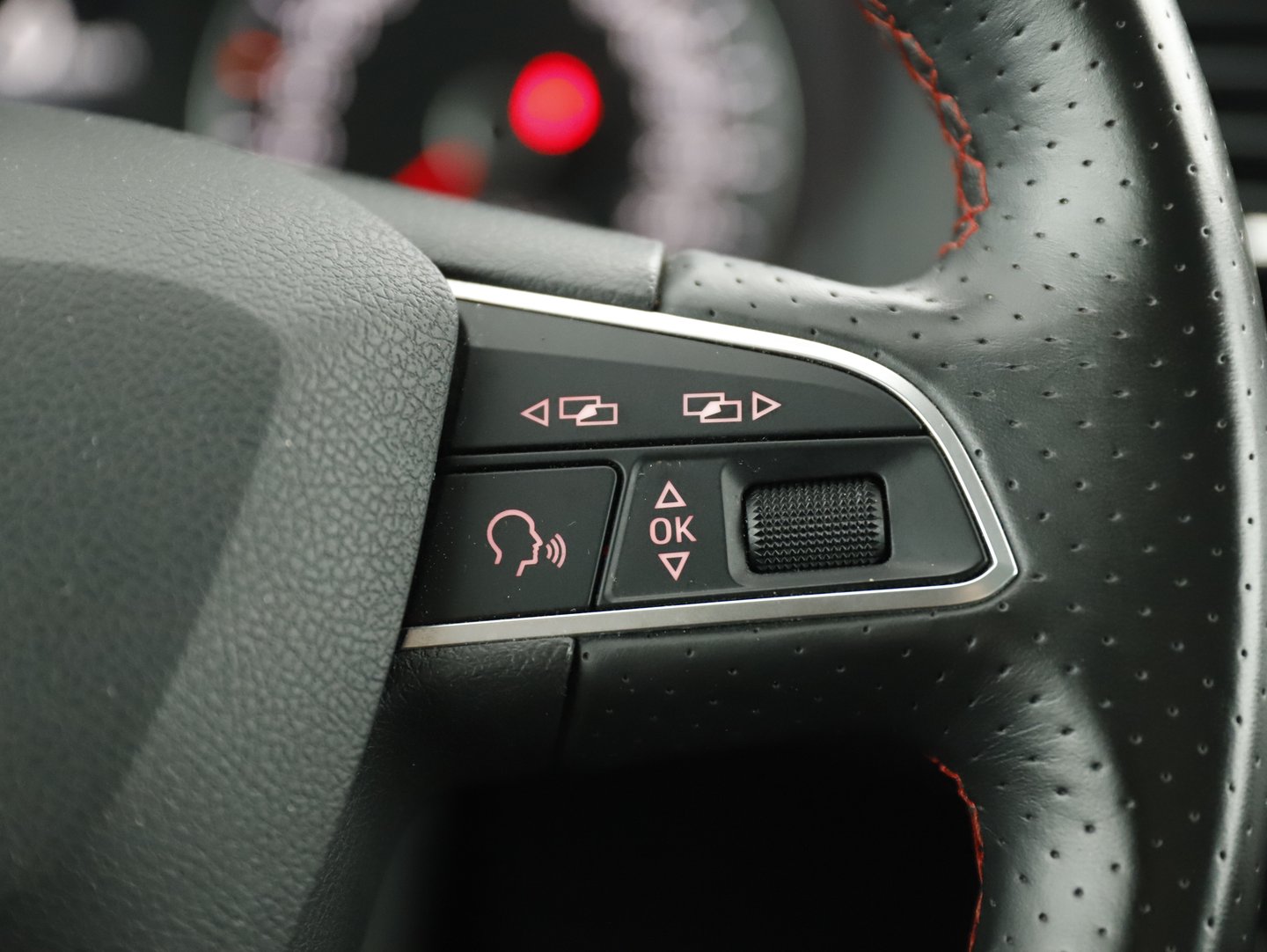 SEAT Alhambra Business 2,0 TDI CR | Bild 18 von 31