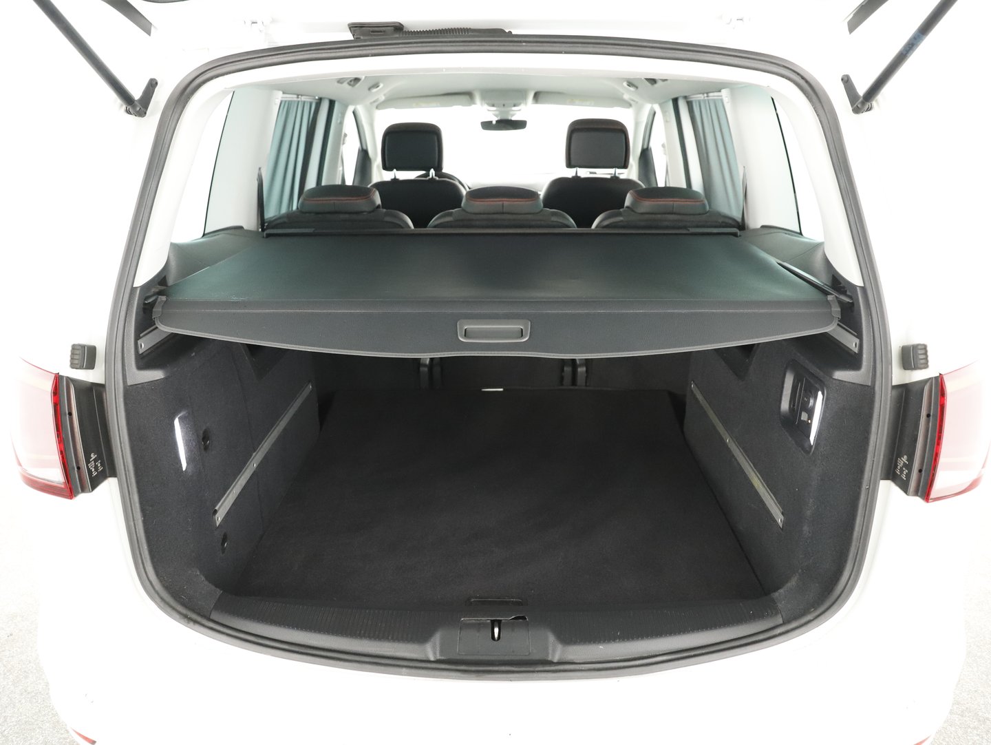 SEAT Alhambra Business 2,0 TDI CR | Bild 26 von 31
