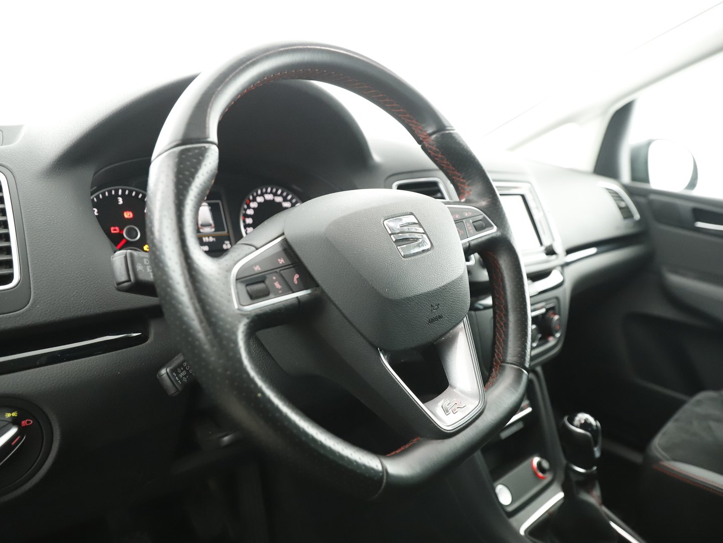 SEAT Alhambra Business 2,0 TDI CR | Bild 15 von 31