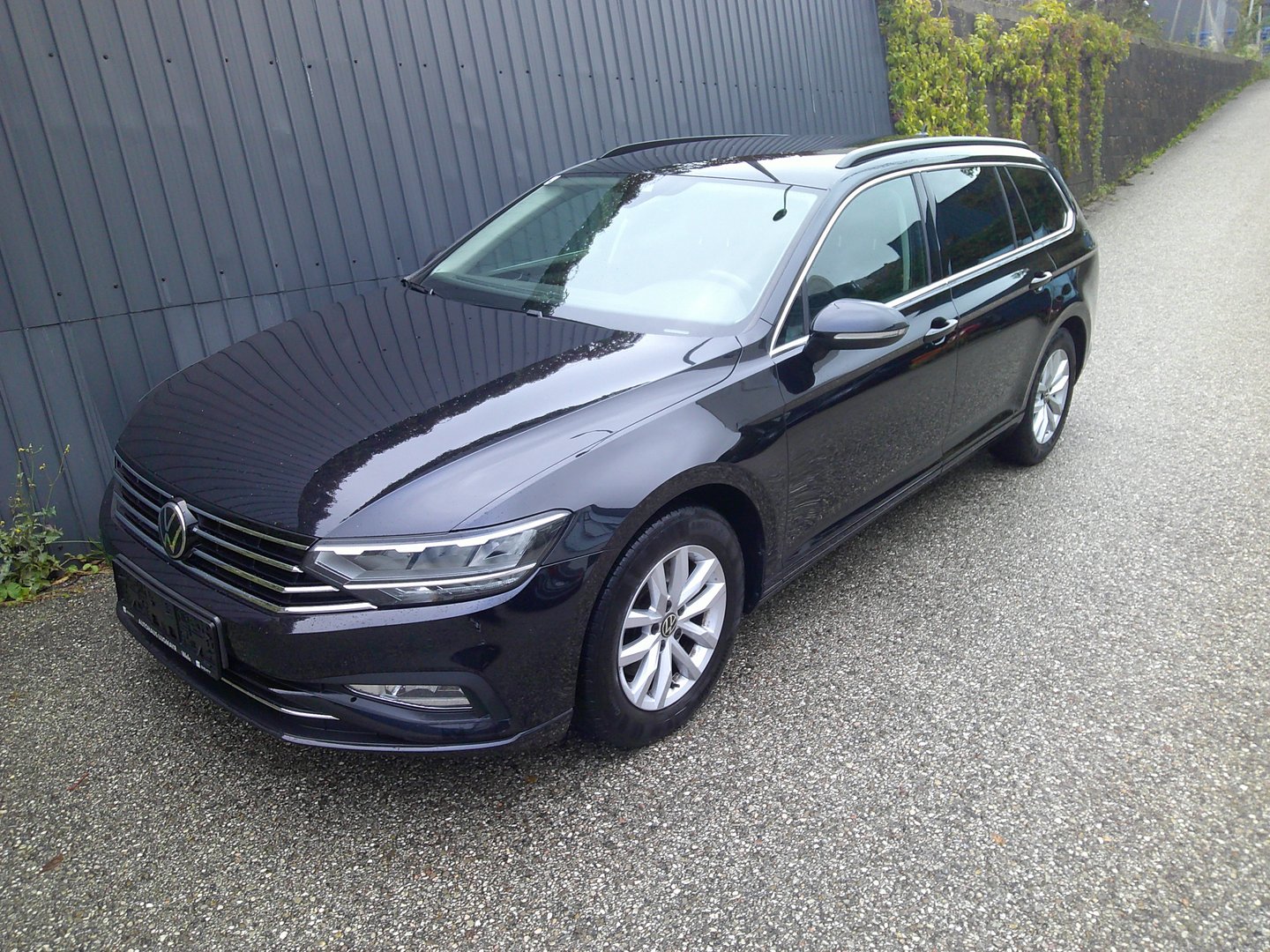 VW Passat Variant