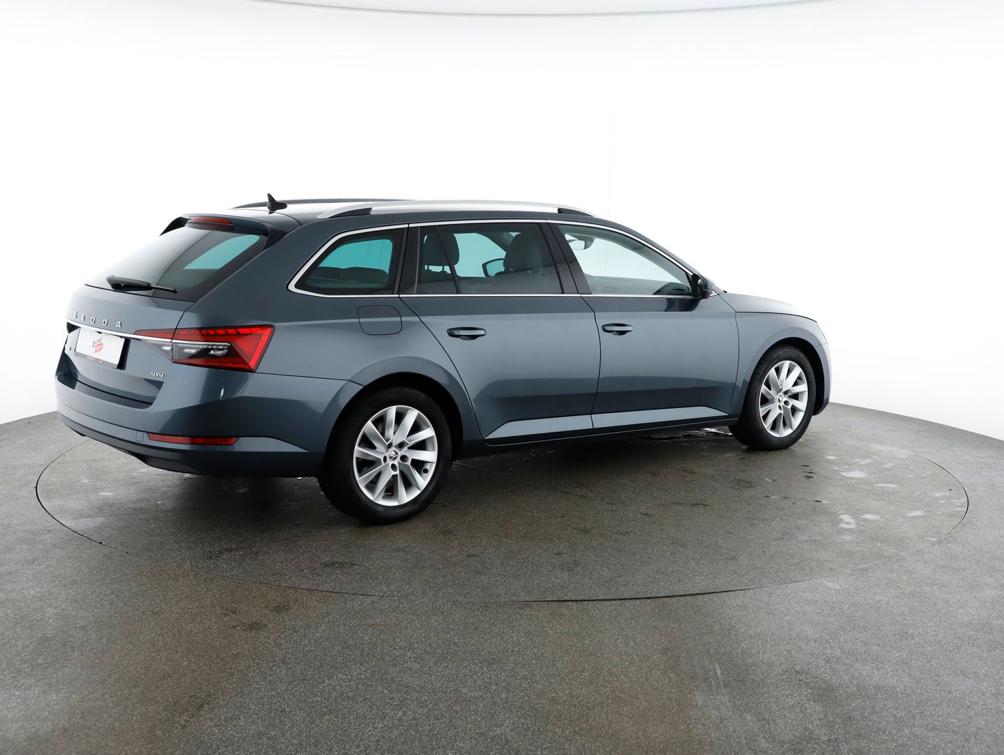 Škoda SUPERB Combi 4x4 Style TDI SCR DSG | Bild 5 von 30