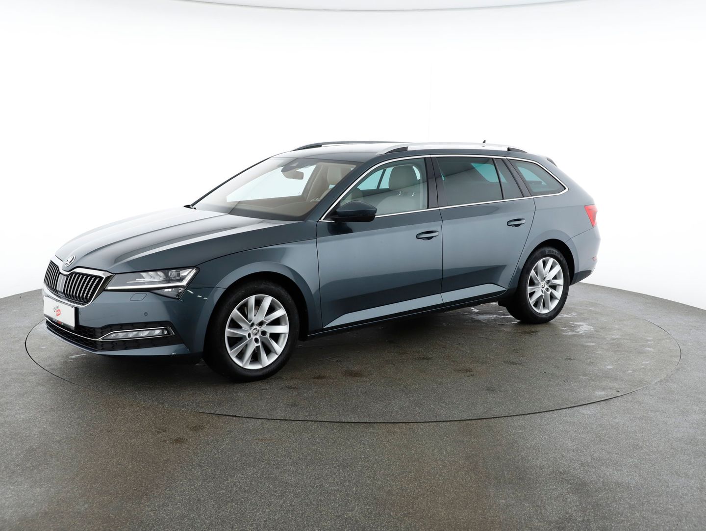 Bild eines Škoda SUPERB Combi 4x4 Style TDI SCR DSG