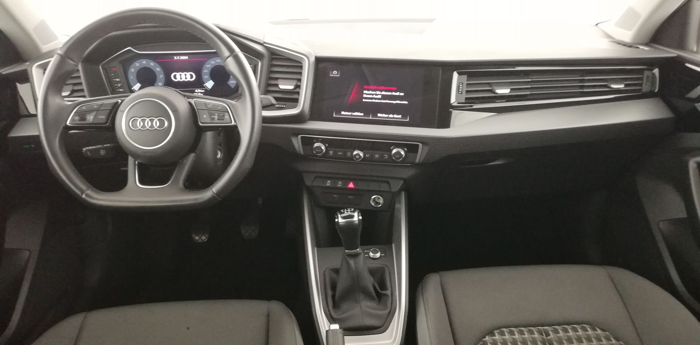 Audi A1 Sportback 25 TFSI S line exterieur | Bild 10 von 14