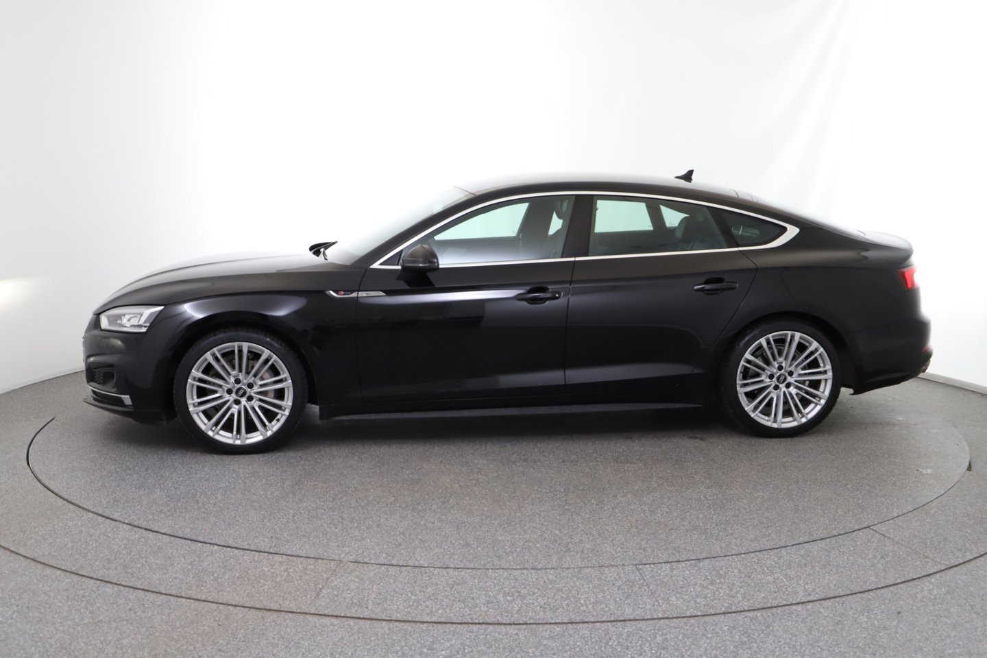 Audi A5 Sportback 2.0 TDI quattro | Bild 2 von 30