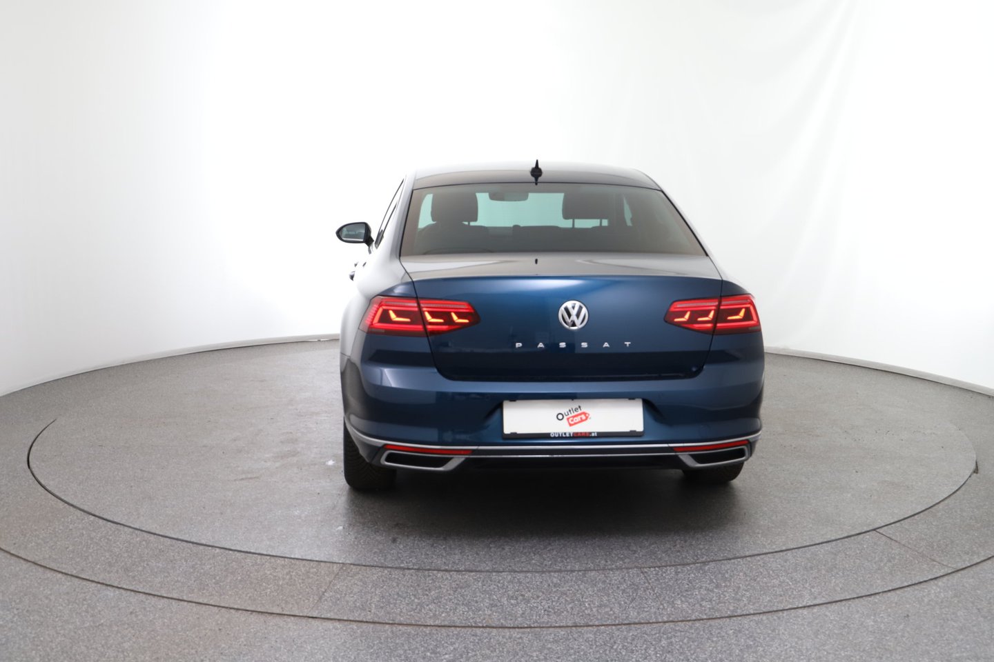 VW Passat Variant Highline TDI SCR DSG | Bild 4 von 28