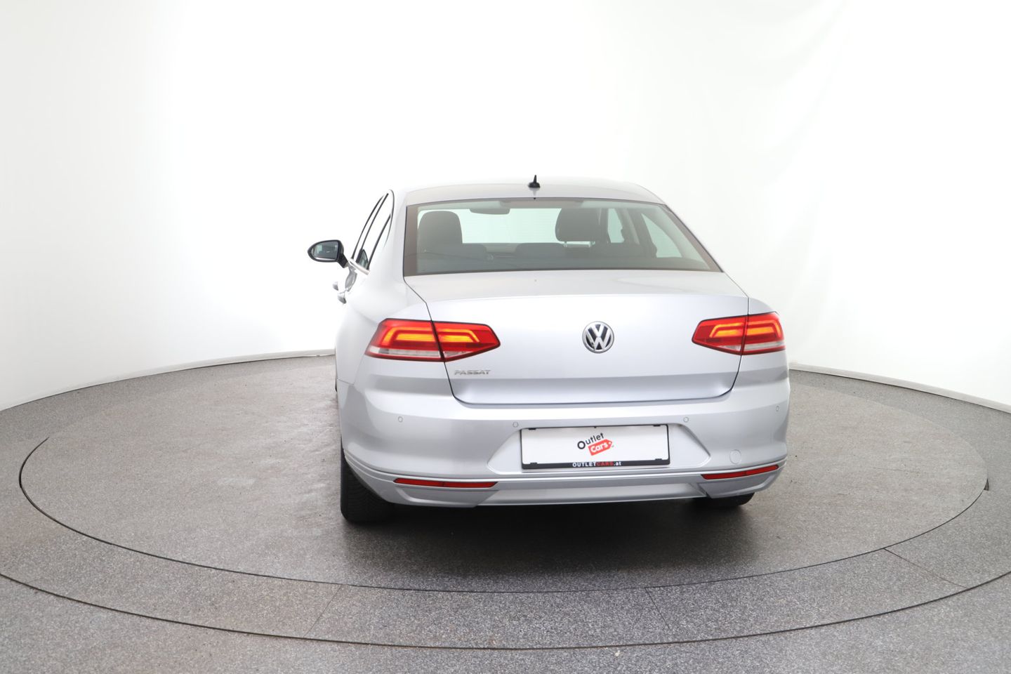 VW Passat Trendline 1,6 TDI | Bild 8 von 25