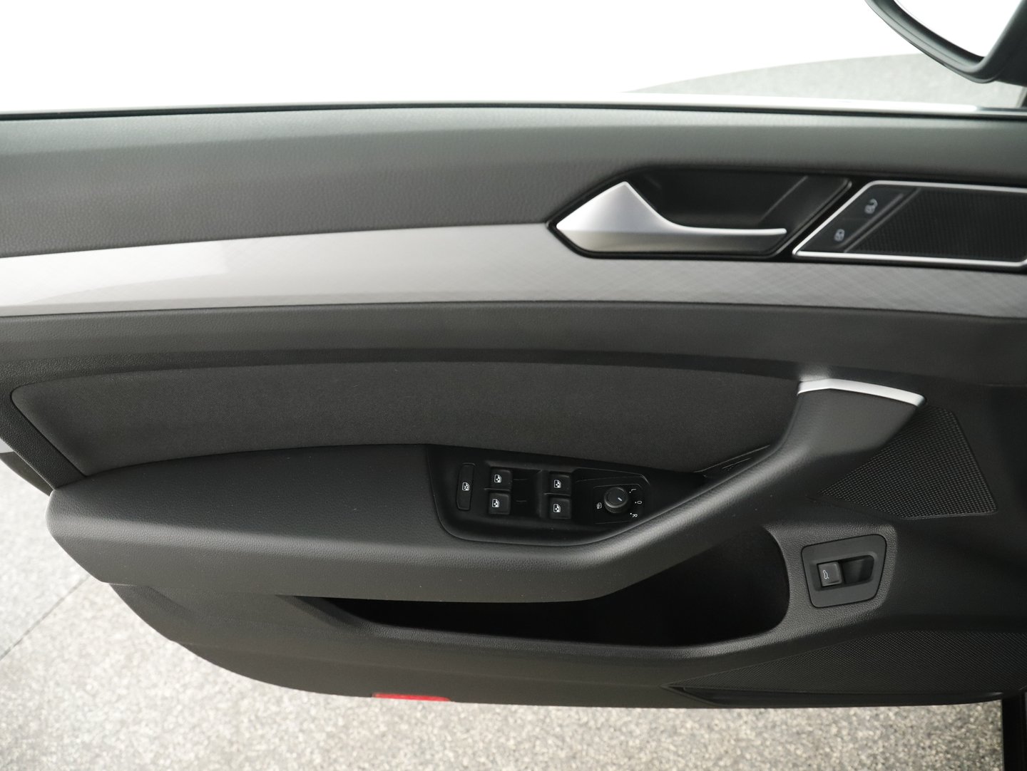 VW Passat Variant Business TDI | Bild 4 von 22