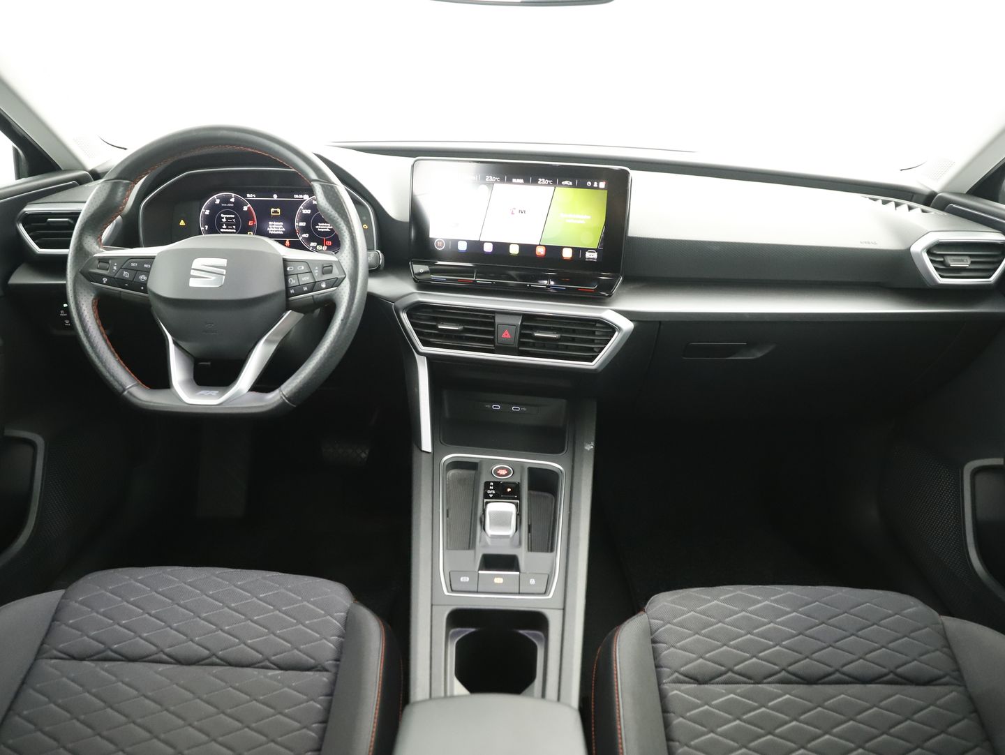 SEAT Leon FR 2.0 TDI DSG | Bild 13 von 26