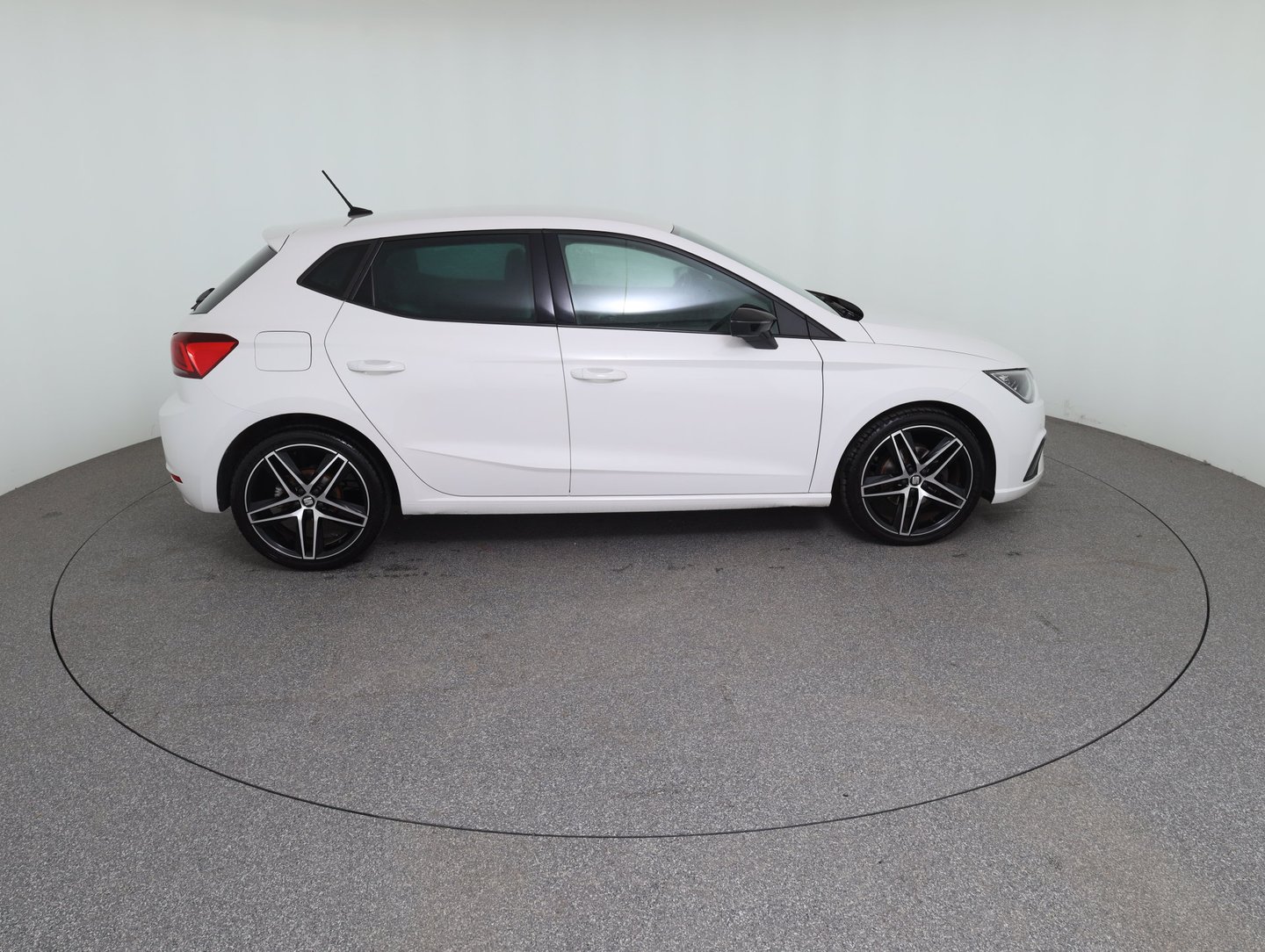 SEAT Ibiza FR EcoTSI DSG | Bild 4 von 23