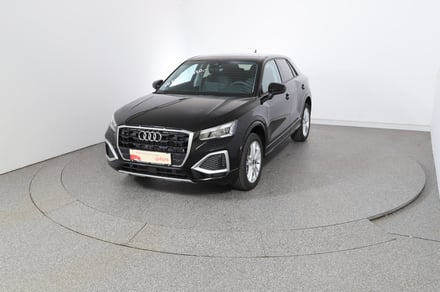 Audi Q2 30 TFSI admired