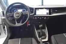 Thumbnail-Foto von Fahrzeug