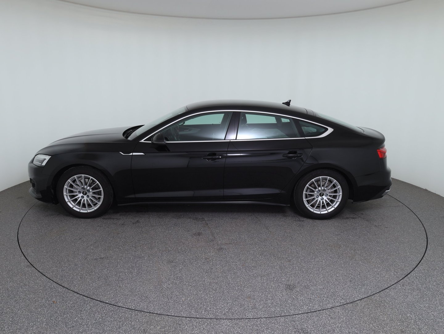 Audi A5 Sportback 35 TDI | Bild 8 von 23