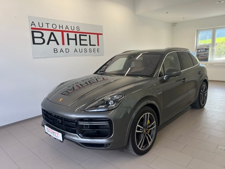 Porsche Cayenne Turbo S E-Hybrid