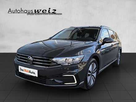 VW Passat Variant GTE