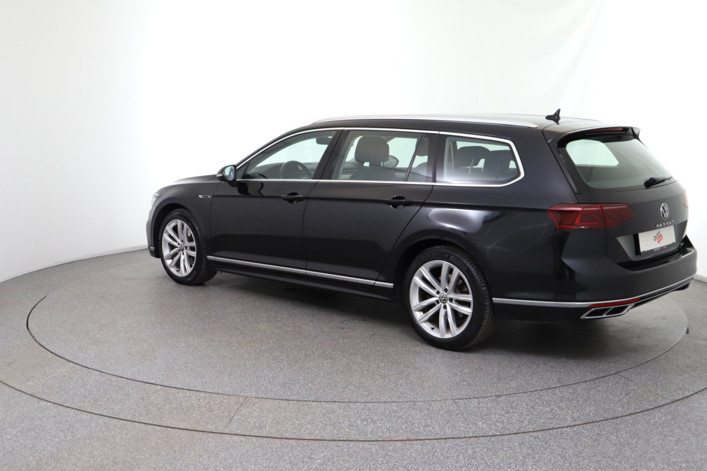 VW Passat Variant Elegance TDI 4MOTION DSG | Bild 3 von 31