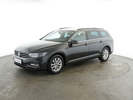 VW Passat Variant Business TDI DSG