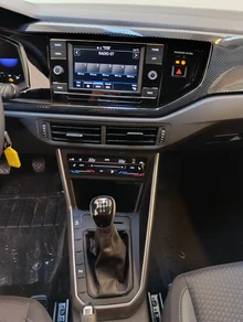 VW Polo Life TSI in Deep Black Perleffekt
