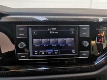 VW Polo Life TSI in Deep Black Perleffekt