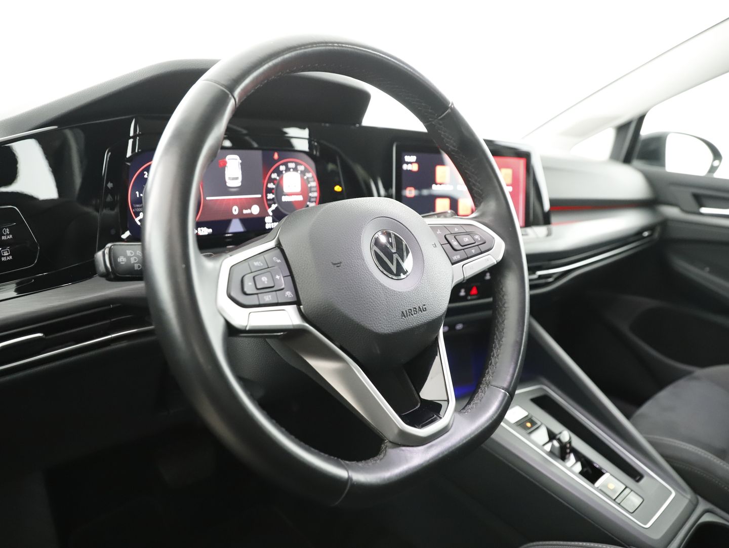 VW Golf Variant 2,0 TDI Style DSG | Bild 9 von 20