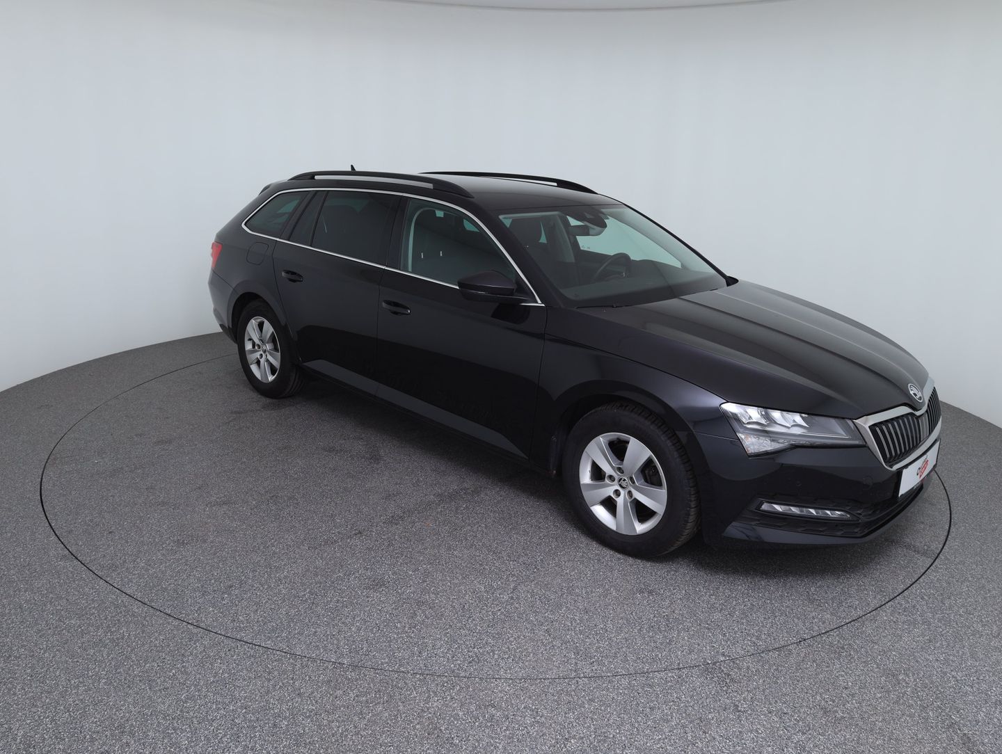 Škoda SUPERB Combi Ambition TDI DSG | Bild 3 von 14