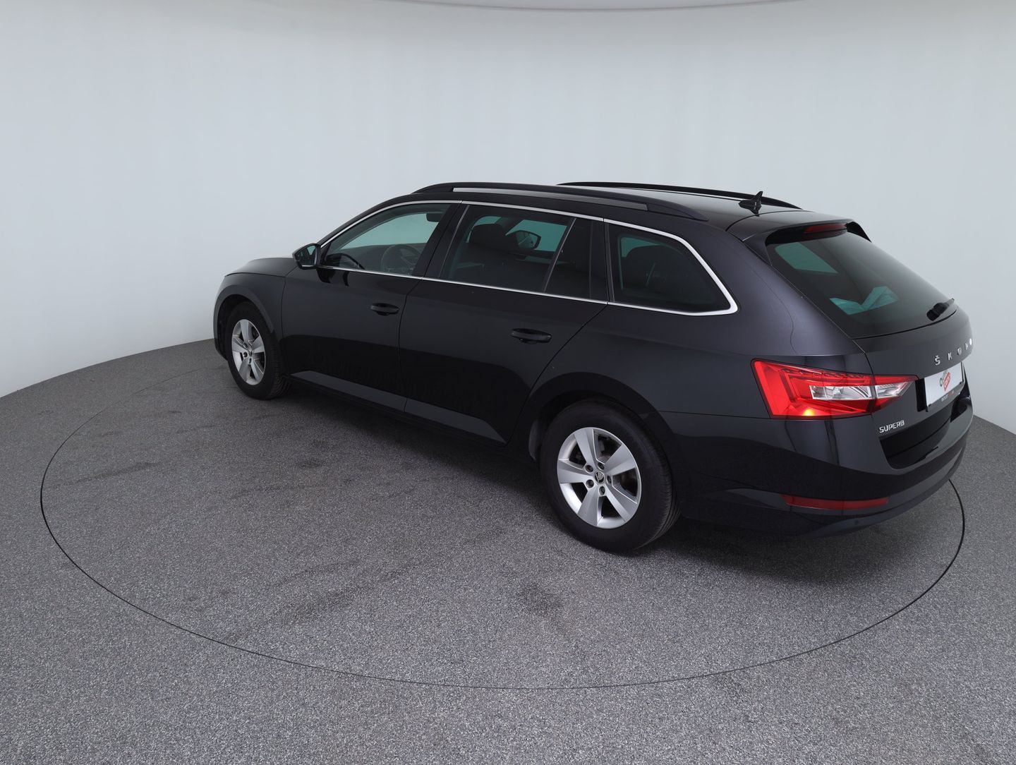 Škoda SUPERB Combi Ambition TDI DSG | Bild 7 von 14