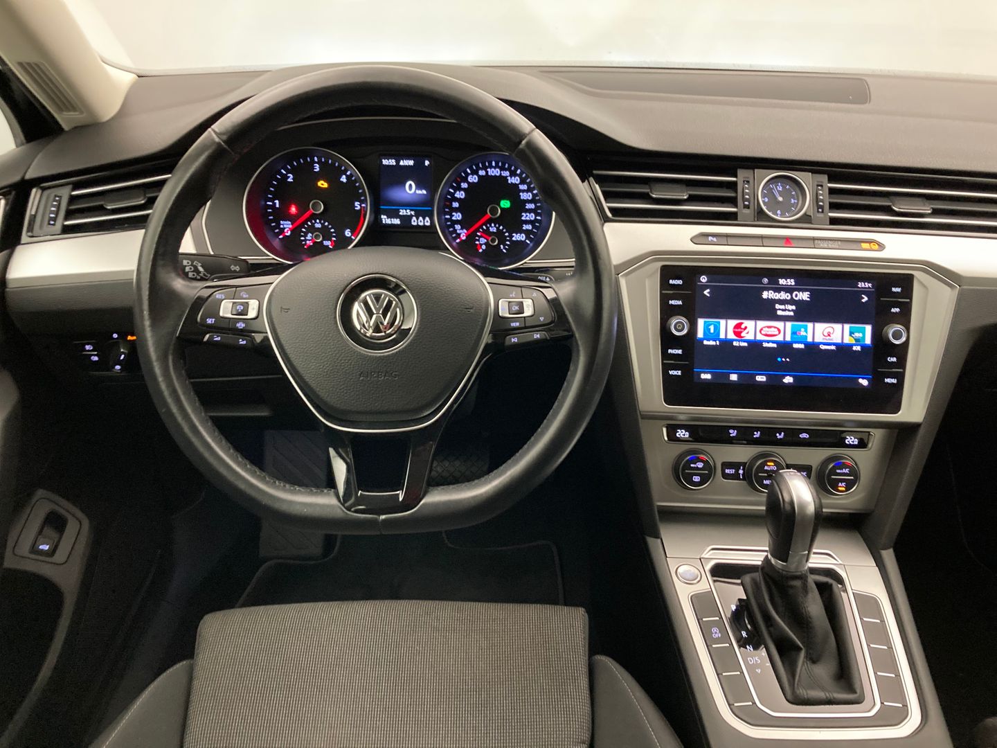 VW Passat Trendline 1,6 TDI | Bild 10 von 25