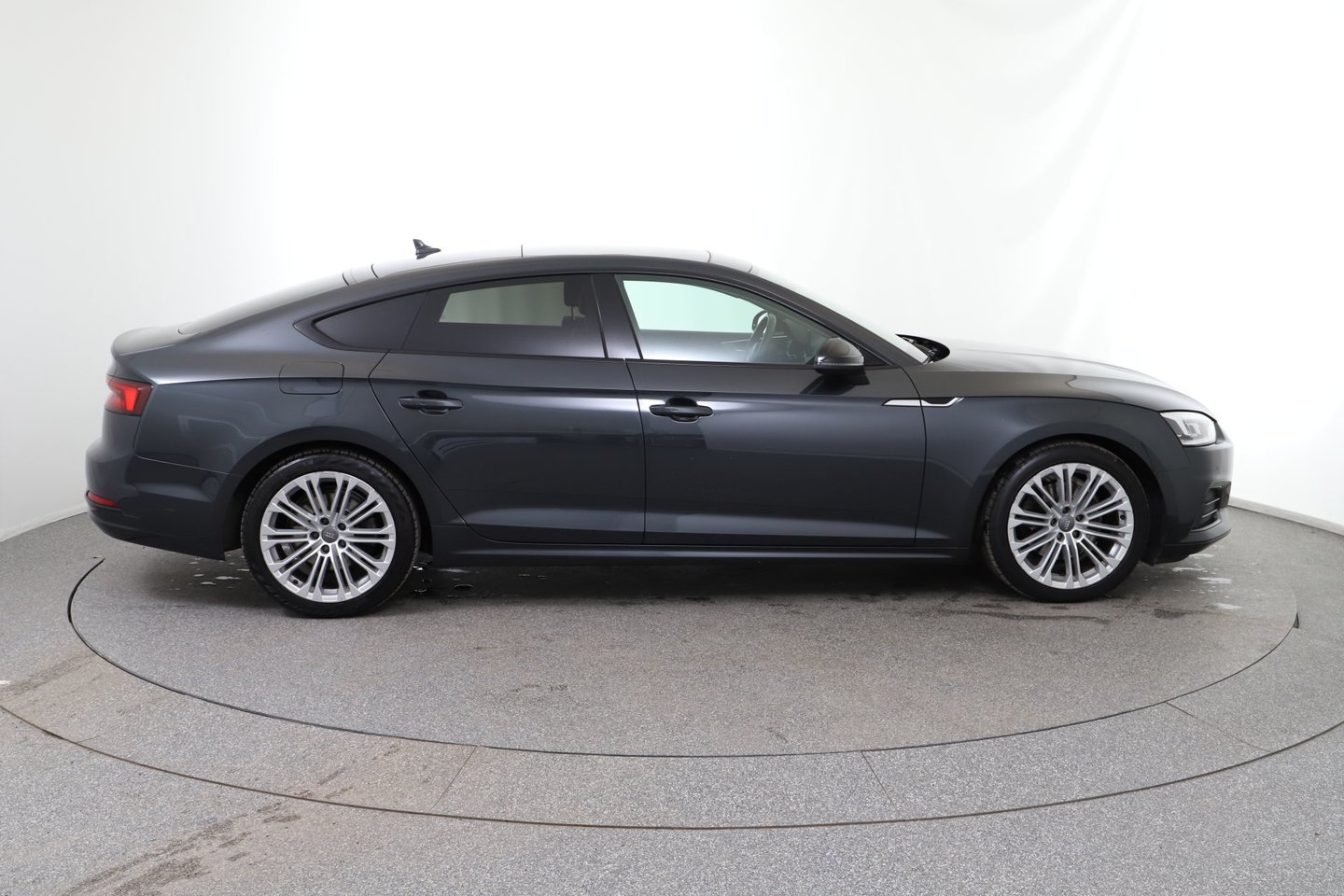 Audi A5 Sportback 2.0 TDI Sport | Bild 6 von 28