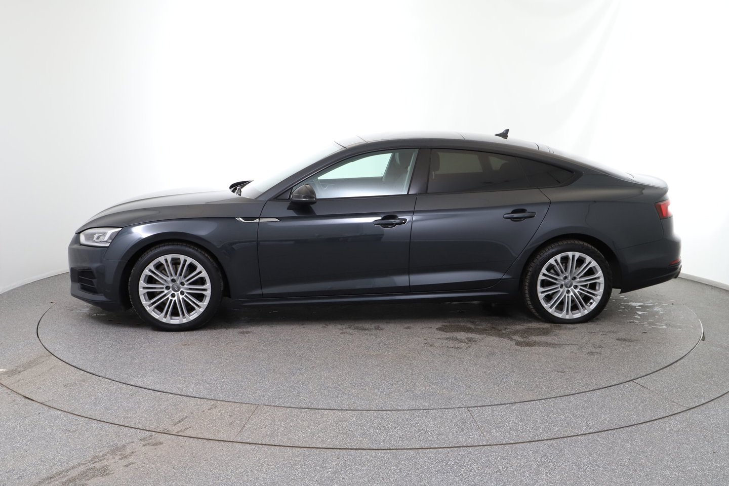 Audi A5 Sportback 2.0 TDI Sport | Bild 2 von 28