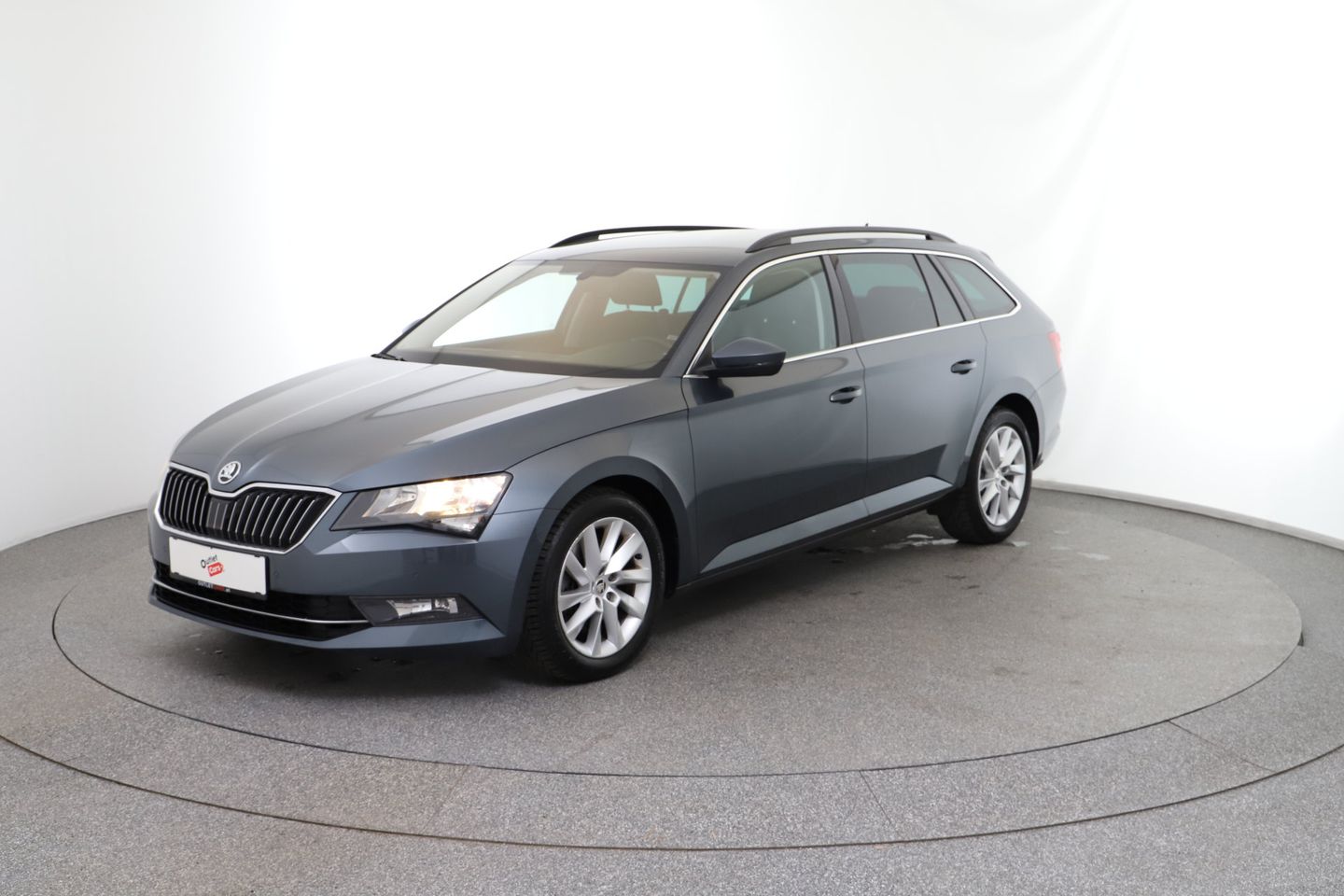 Bild eines Škoda Superb Kombi 1,6 TDI Active