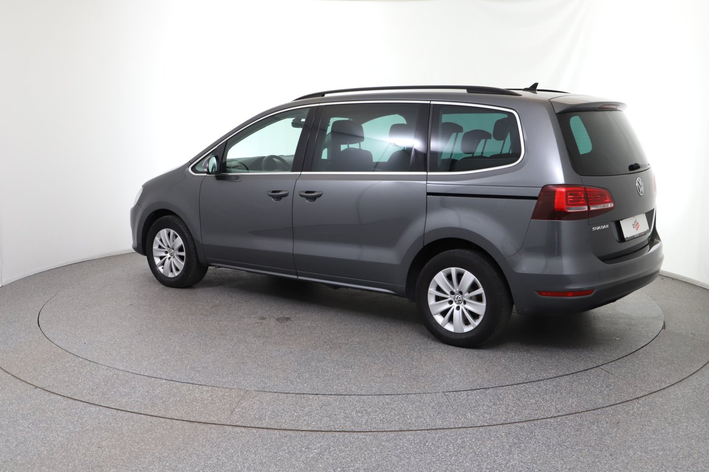 VW Sharan Comfortline SCR 2,0 TDI DSG | Bild 3 von 30