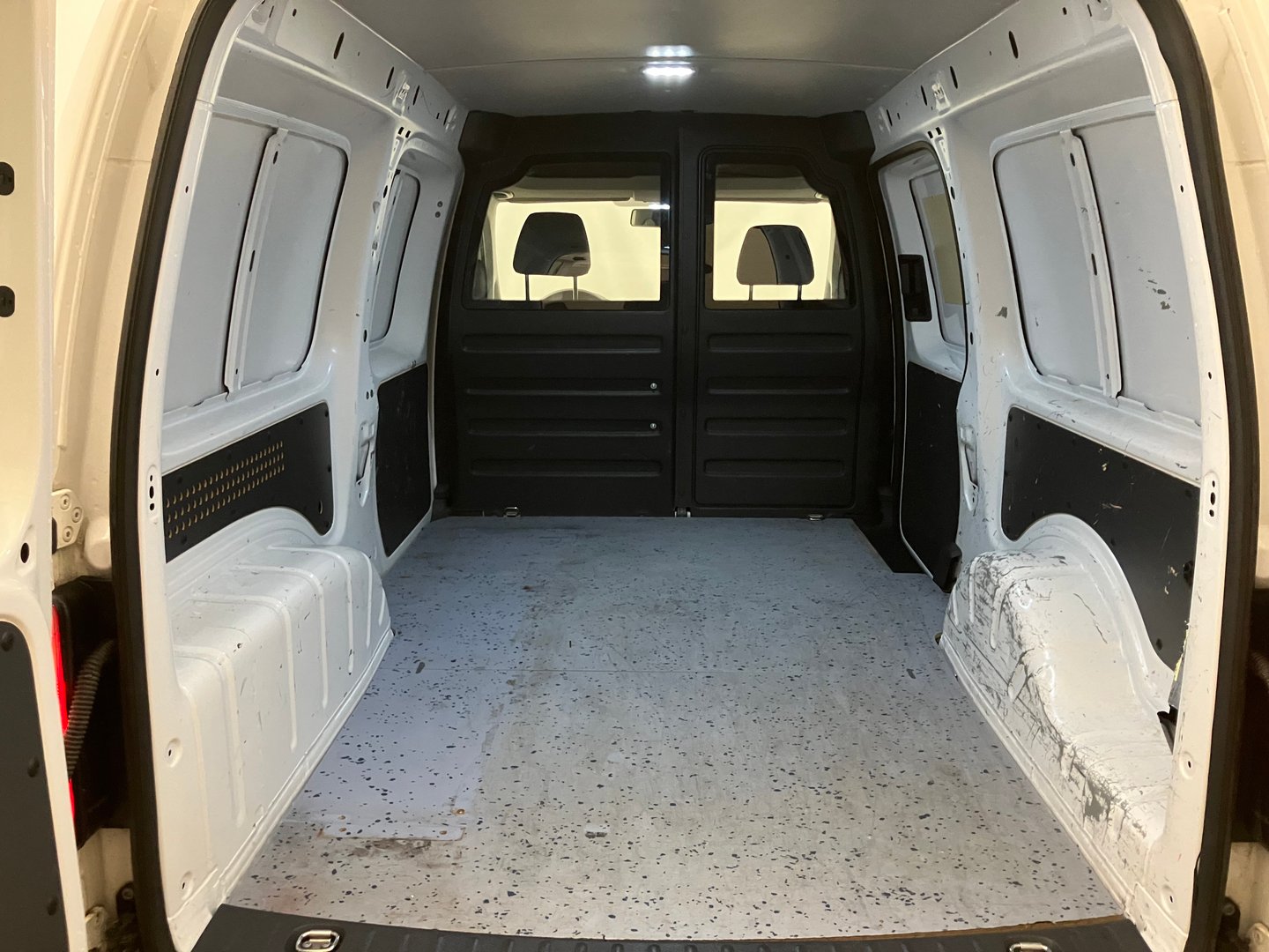 VW Caddy Maxi Kastenwagen TDI | Bild 19 von 21
