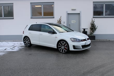 VW Golf GTI Performance DSG