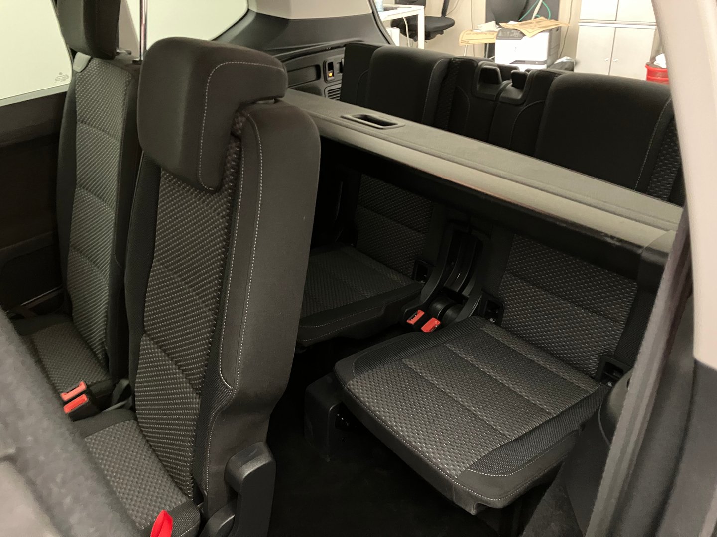 VW Touran Comfortline TSI DSG | Bild 23 von 27