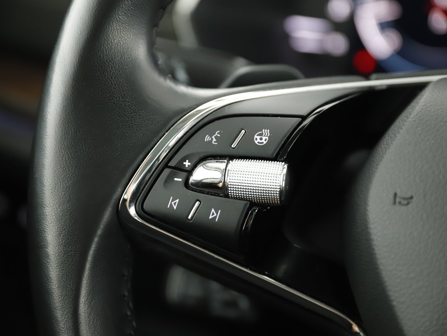 Škoda OCTAVIA Combi 4x4 SCOUT TDI DSG | Bild 17 von 27