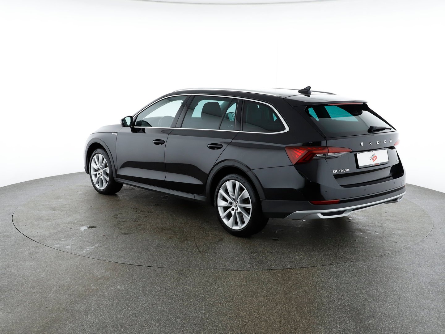 Škoda OCTAVIA Combi 4x4 SCOUT TDI DSG | Bild 3 von 27