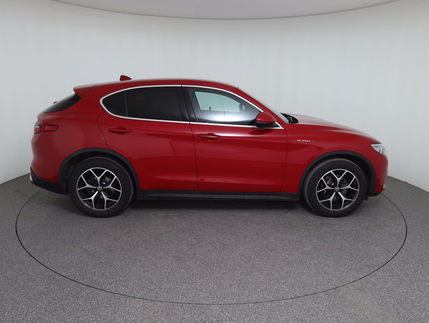 Alfa Romeo Stelvio Super 2,2 ATX AWD | Bild 4 von 24