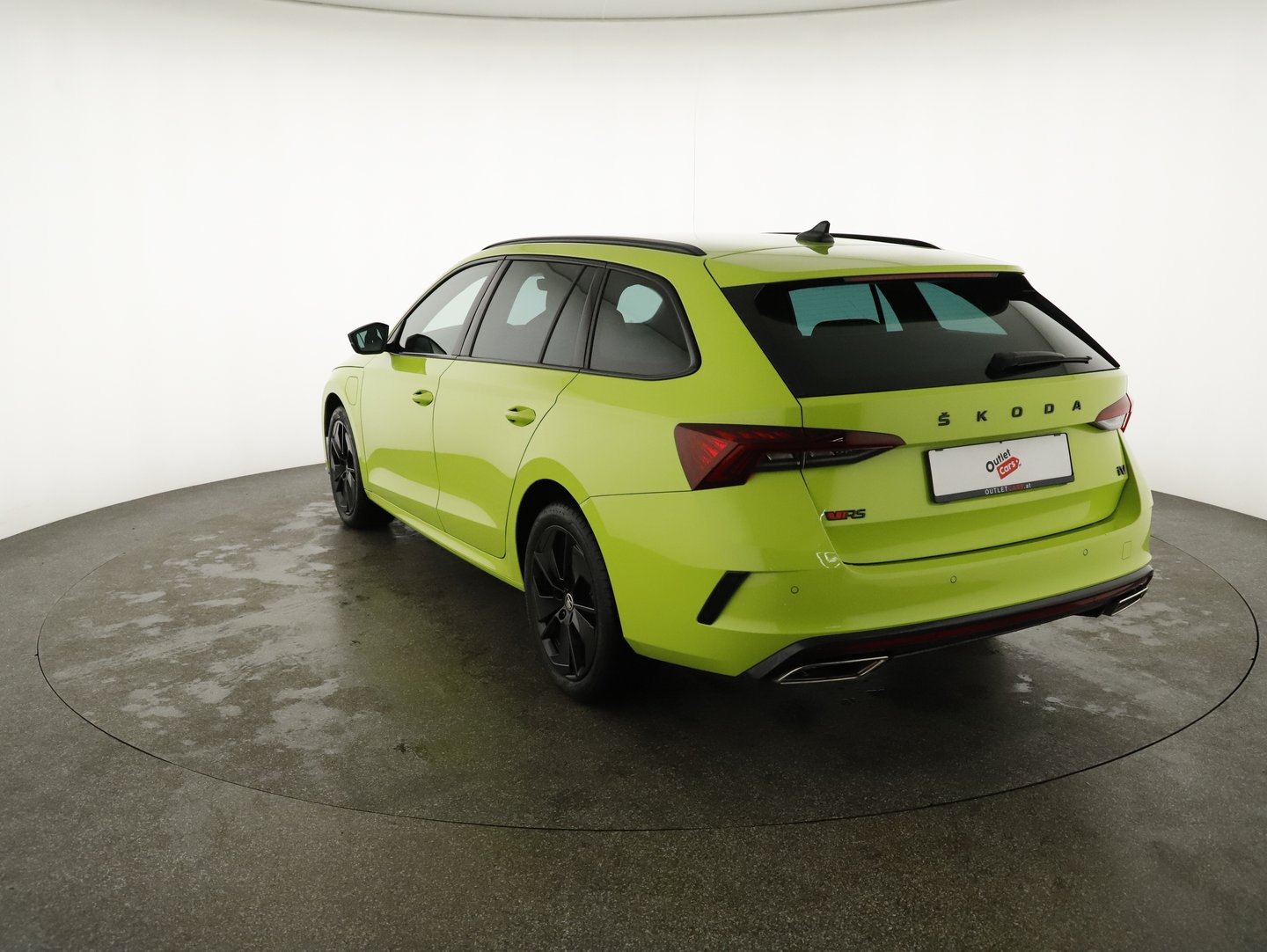 Škoda OCTAVIA Combi RS iV 245 DSG | Bild 2 von 20