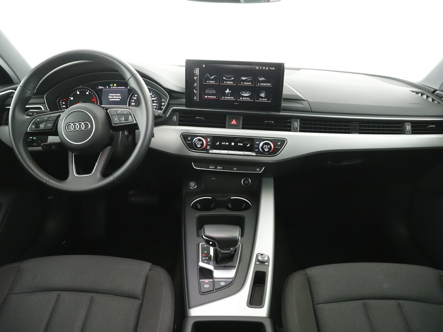 Audi A4 Avant 30 TDI | Bild 12 von 23