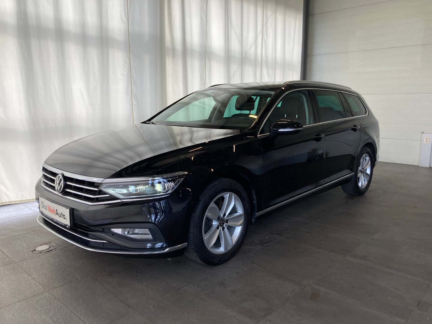 VW Passat Variant